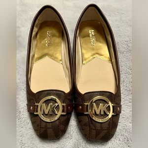 Michael Kors Brown Signature Fulton Flats Size 8 1/2 NWOT